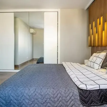 아파트 Modern Stylish Flat In The Center Of The City 이스탄불