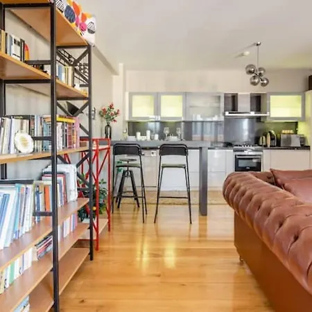 Modern Stylish Flat In The Center Of The City Daire *