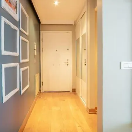 Modern Stylish Flat In The Center Of The City İstanbul